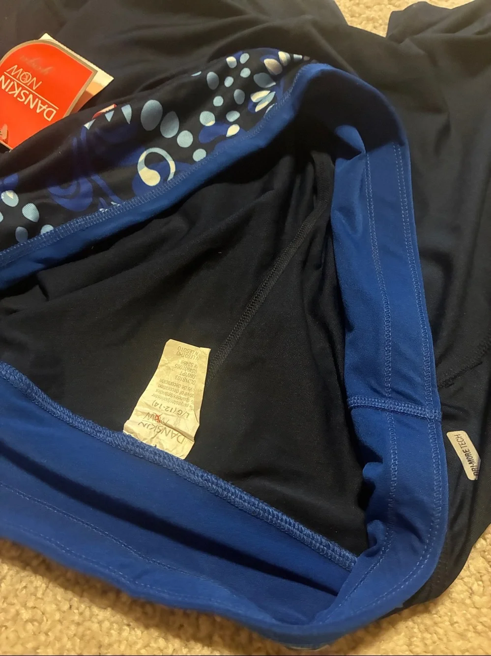 Reversible Danskin Now Yoga Navy Capri Leggings with Blue Patterned Waistband